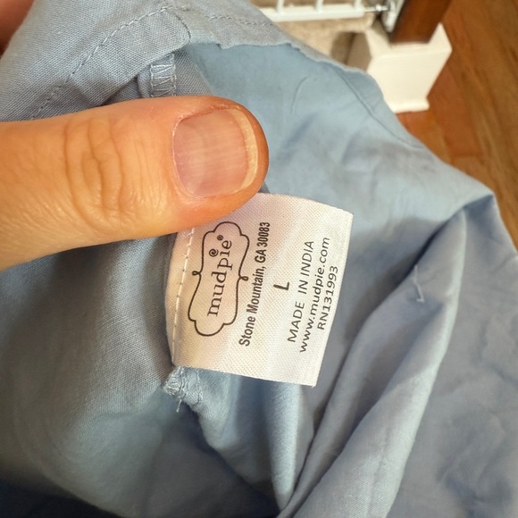 Mudpie Chambray Ruffle Macauley Embroidered Top Size Large NWT Mud Pie - Picture 5 of 6